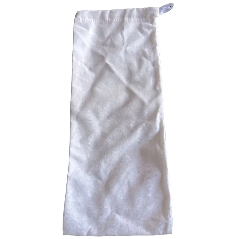 Gucci - Canvas dust bag with white brand logo 15.5x6.5”